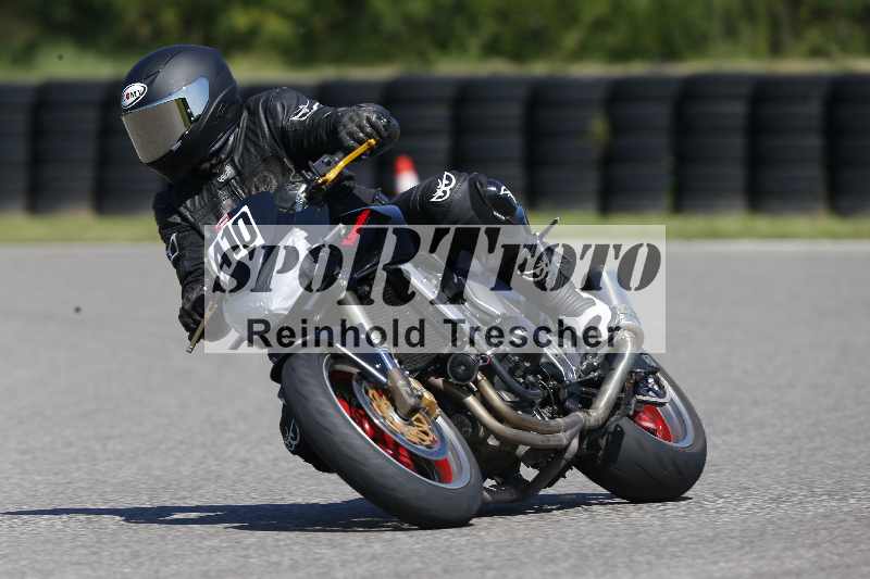 /43 08.08.2025 Discover the Bike ADR/Race 3 rot/410